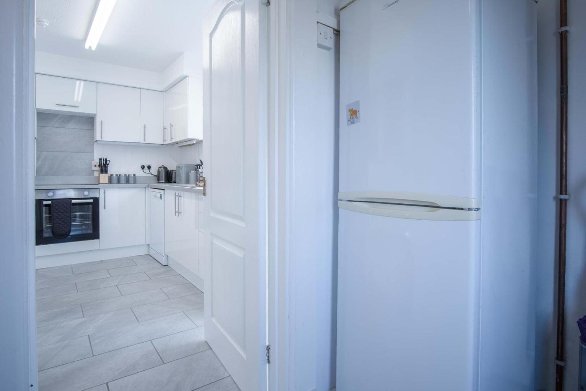 Cefn Road - 3 Bedroom - Glais Holiday home *